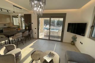 Nastazia's Pearl Villa - 6
