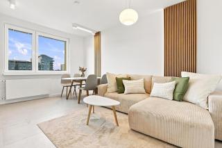 Spacious 2-Bedroom Family Apartment in Ruzinov - 0