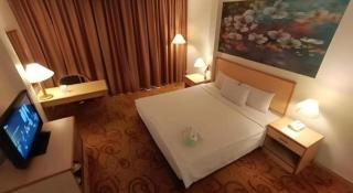 The Orchid Hotel - 1