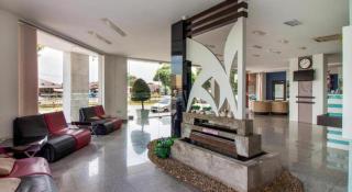 e Hotel - 2