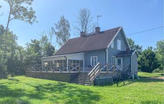 4 Bedroom Pet Friendly Home In Lilla Forsa - 1