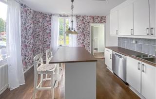 4 Bedroom Pet Friendly Home In Lilla Forsa - 5