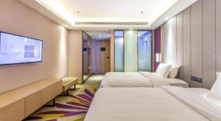 Lavande Hotel Beijing Daxing Airport Qingyuan Road Metro Station Joy City - 2