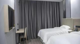 GreenTree Inn Anqing Tongcheng South Shengtang Road Shengtang International Business Hotel - 2