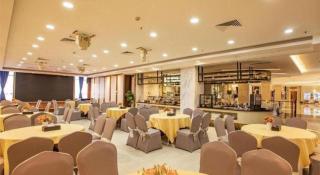 JunYue Hotel - 4