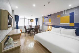 7 Days Inn Changsha Houjiatang Yali High School - Changsha - 1