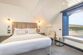 Falcon's Nest Hotel - 6