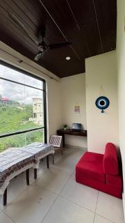 Navisha Luxury Villa and Treehouse Cottages Mussoorie View BBQ Pet Friendly - 9