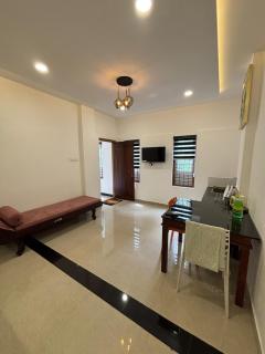 GRAYSTONE HOMESTAY, Omassery - 2