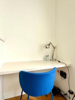 2 bedrooms - baby crib & furnished terrace in Brussels lovely - 3
