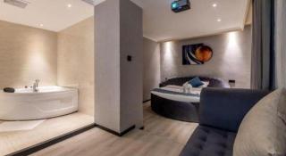 GreenTree Inn Haikou Guomao Business Hotel - 1