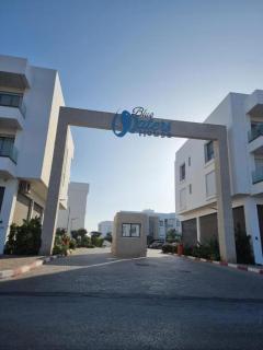 Blue water house - 0