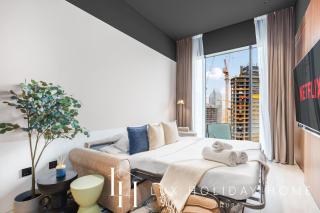 LUX The Five Star Modern Suite - 6