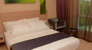 The Garden Boutique Hotel - 3