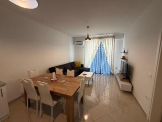 Vlora Old Beach Breeze Apartment - 0