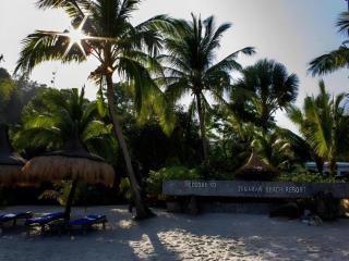 Tamaraw Beach Resort - 1