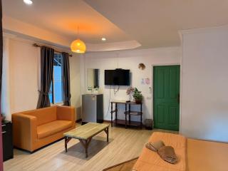 ลุงชีพบ้านพัก เกาะล้านLoongcheeb House - 6