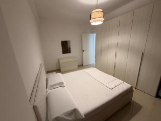 Vlora Old Beach Breeze Apartment - 1