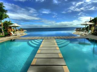 Acuatico Beach Resort & Hotel - 1