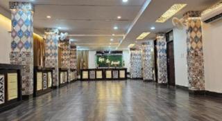 Hotel Shree - 8