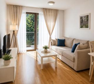 Blue Horizon Lux Apartment with Pool - 9