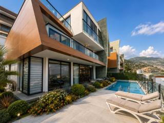 detached villa with full Alanya and sea views - 0