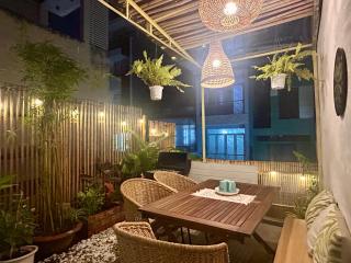 5Beds 10paxs Summer Homestay - 8mins to Ben Thanh - 8