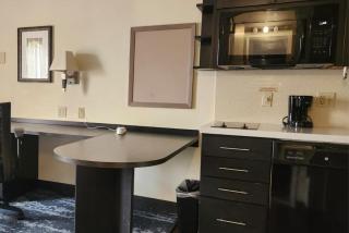 Coratel Suites Extended Stay MSP Airport Minneapolis Richfield - 5