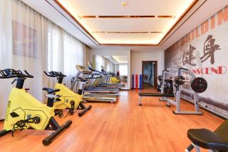 Qinhuangdao Golden Coast Longhua Garden Seaview Hotel - 4