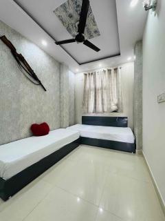 Thehrav Apartments - 2