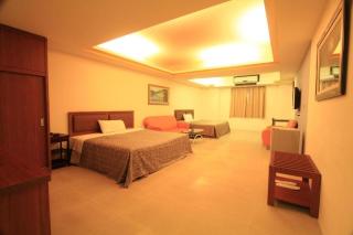 Yue Jing Commercial Hotel - 3