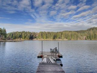 Marcia's Mercer Lake Chateau - 6