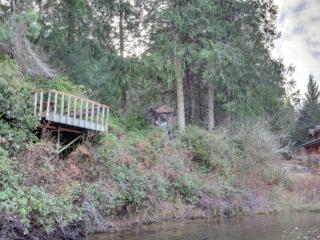 Marcia's Mercer Lake Chateau - 3