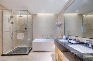 Howard Johnson Leonora Plaza Shanghai - 1