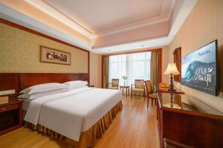 Vienna Hotel (Shenzhen University City Store) - 1