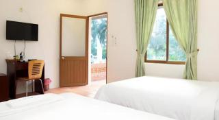 The Beach House Resort - 9