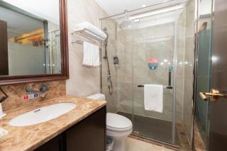 GreenTree Inn JiangSu Changzhou Dinosaur Park Global Harbor Express Hotel - 3