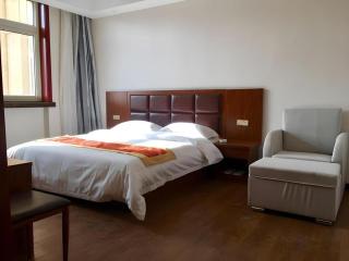 GreenTree Alliance Tianshui Railway Station Hotel - 1