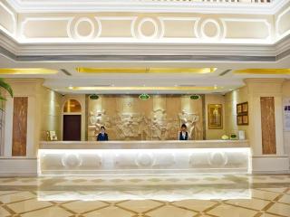 Vienna Hotel Shanghai Pudong Theme Park Wanda Branch - 4