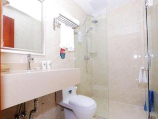 GreenTree Inn Jiangsu Nanjing Maqun Street Communication Technician Insititution Shell Hotel - 1