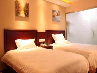 GreenTree Inn Shanghai Gucun Shuichan West Road Shell Hotel - 8