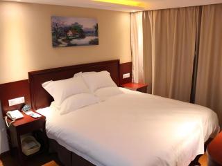 GreenTree Inn Shanghai Gucun Shuichan West Road Shell Hotel - 4