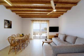 Giourgas Studios & Apartments - Provatas - 8