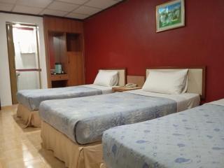 TS Hotel Taman Rinting - 2