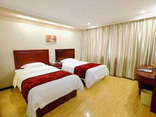 GreenTree Inn BaiYin East Bus Station LanBao Road Express Hotel - 1
