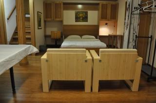 A big private basement with bathroom inside - 8