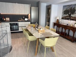 Ammoessa House - 2