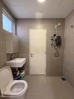 Adira Sendayan 8 to 11 Pax Stay - 6