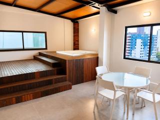 ApartDamani - Aptos por Temporada no Centro de Foz - 8