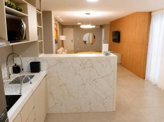 ApartDamani - Aptos por Temporada no Centro de Foz - 4